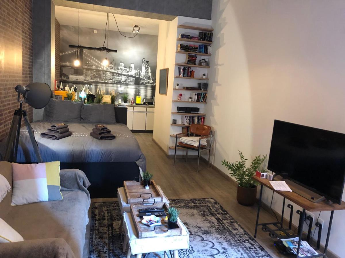 Апартаменты New York Loft - Fully Equipped And Available Long-Term - Perfect Location In City Center Намюр Экстерьер фото