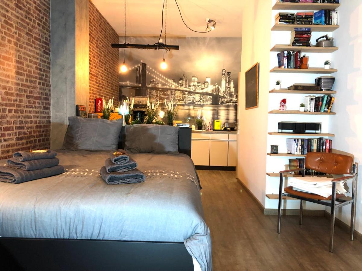 Апартаменты New York Loft - Fully Equipped And Available Long-Term - Perfect Location In City Center Намюр Экстерьер фото