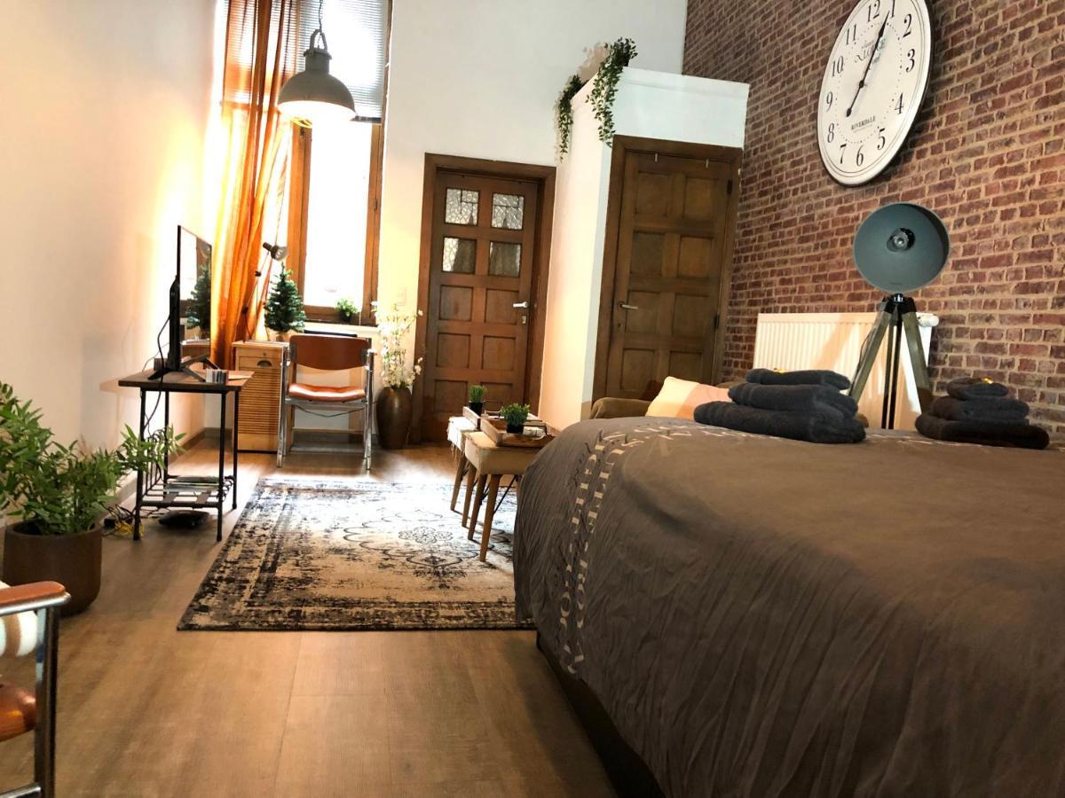Апартаменты New York Loft - Fully Equipped And Available Long-Term - Perfect Location In City Center Намюр Экстерьер фото